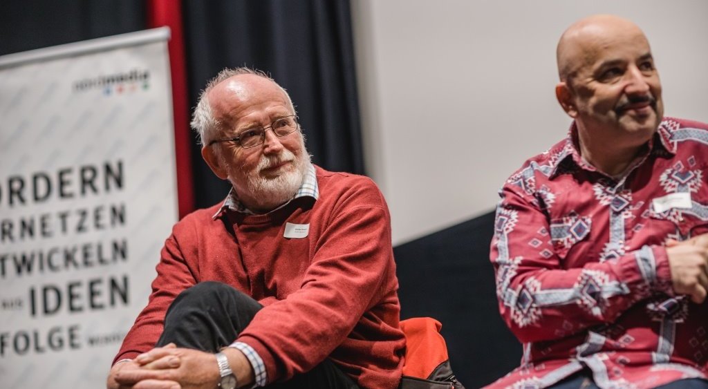 Plattdeutsch ohne Untertitel: Der Film „Boot un Dood“ ist endlich fertig. Autor Günter Ihmels (l.) und Produzent Sandro Giampietro stellen den Film ab März dem Publikum vor. Foto: eb