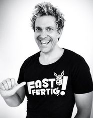 Fast fertig ist Sascha Grammel noch lange nicht, denn er geht auf Tour, im Oktober 2019 auch in die Stadthalle. Foto: eb