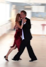 Der Tango Argentino bietet viele Variationsmöglichkeiten.
Foto: Uffenbrink