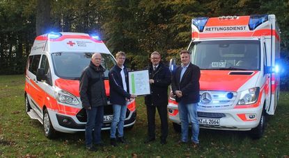 Rettungsdienstleiter Volker Leopold, Qualitätsmanagementbeauftragter Gerit Beckmann, Landrat Bernd Lütjen und Geschäftsführer des DRK-Kreisverbands, Patrick Grotheer, (v.l.n.r.).  Foto: eb