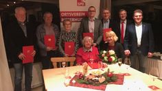Urkunden bekamen (v.l.n.r.): Dieter Hoese (50 Jahre), Alfred Preuss (50 Jahre), Gudrun Preuss (50 Jahre), Ursula Myschker (50 Jahre), Dirk Oesten (25 Jahre) und Jörg Fitzer (50 Jahre).  Foto: eb