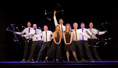 So etwas hat es in Deutschland noch nicht gegeben: Springmaus improvisiert auf der Bühne nach Zurufen aus dem Publikum ein ganzes Musical. Foto: vvg koeln