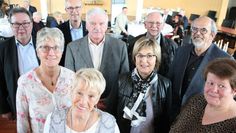 Frischer Wind im Ratssaal: (von links) Harry Schnakenberg, Karin Beuth, Manfred Henkis (ganz hinten), Peter Lessmann, Barbara Spitze (ganz vorn), Ute Schwarzrock, dahinter Dieter Cordes, Manfred Weidenbach und Monika Stahlberg.  Foto: ek