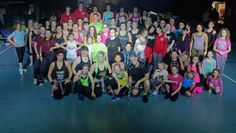 Über 100 Teilnehmer tanzten nahezu nonstop vier Stunden lang zu unterschiedlichern Rhytmen.  Foto: eb