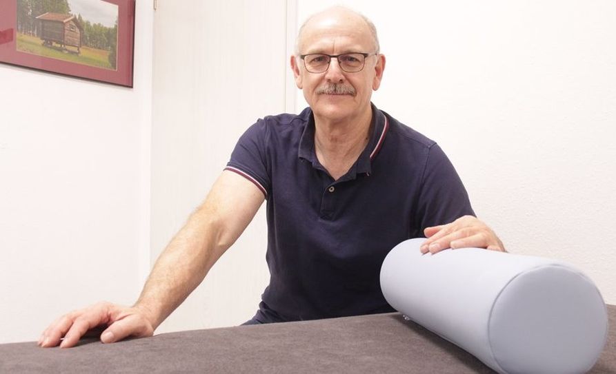 „Ich mache das, was ich immer mache“, sagt Wolfgang Hensen. Zusätzlich zu seiner Tätigkeit im Zentrum für Groß &amp; Klein in Osterholz-Scharmbeck betreibt der Physiotherapeut nun eine Privatpraxis in Scharmbeckstotel.  Foto: jm