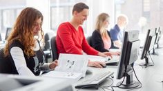 Mit einer Umschulung kann man sich ganz neu positionieren, sie kann die Initialzündung für eine aussichtsreiche Karriere sein. Foto: djd/DAA Deutsche Angestellten-Akademie GmbH
