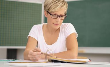 Fortbildungen sind sinnvoll für diejenigen, die beruflich weiterkommen wollen.
Foto: contrastwerkstatt/fotolia