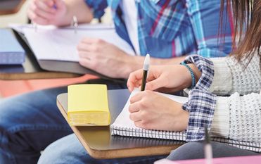 Bildungsurlaub steht Arbeitnehmern in fast allen Bundesländern zu. Foto: Robert Kneschke/Fotolia