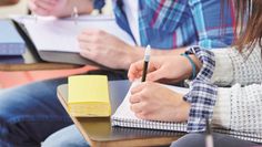 Bildungsurlaub steht Arbeitnehmern in fast allen Bundesländern zu.  Foto: Robert Kneschke/Fotolia
