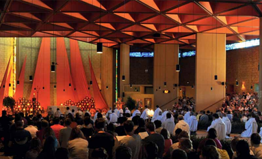 Während der Jugendfreizeit in Taizé, Frankreich, ist auch der Besuch eines Klosters vorgesehen.
Foto: eb