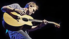 Der Singer/Songwriter Martyn Joseph versucht mit seiner Musik, die Hoffnung zu wecken. Foto: eb