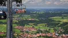 Die Alpspitzbahn bringt Wanderer und Ausflügler ganz bequem bis auf 1.500 Höhenmeter.
 Foto: djd/Nesselwang Marketing/W. Pfisterer