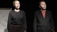 Die Schauspielerin Kristin Kehr schlüpft in die Rolle von Rosa Luxemburg und trägt deren Briefe aus dem Gefängnis vor. Tristan Jorde gibt gleich verschiedenen Zeitgenossen eine Stimme. Foto: eb