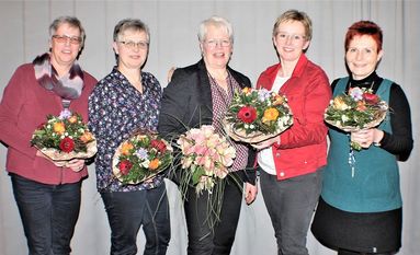 Die klassische Form der 1. und 2. Vorsitzenden wurde geändert in „Team-Vorsitz“ bestehend aus vier Frauen. Das Ziel ist es die Aufgaben der Vorsitzenden auf mehrere Köpfe zu verteilen.  Foto: eb