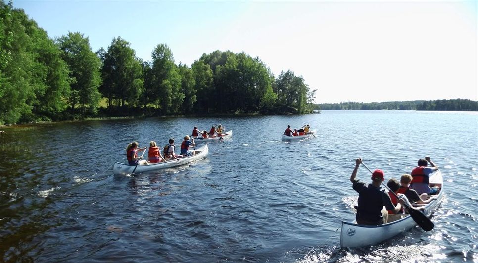 Für Jugendliche ab 13 Jahren wird eine Freizeit nach Schweden angeboten. Das Ferienhaus liegt direkt an einem See, sodass hier viele Aktivitäten stattfinden können. Foto: eb