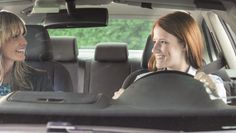 Wer seinen Führerschein mit 17 macht und ein Jahr begleitetes Fahren unfallfrei hinter sich bringt, kann bei der Kfz-Versicherung sparen. Foto: xixinxing/Fotolia/Barmenia