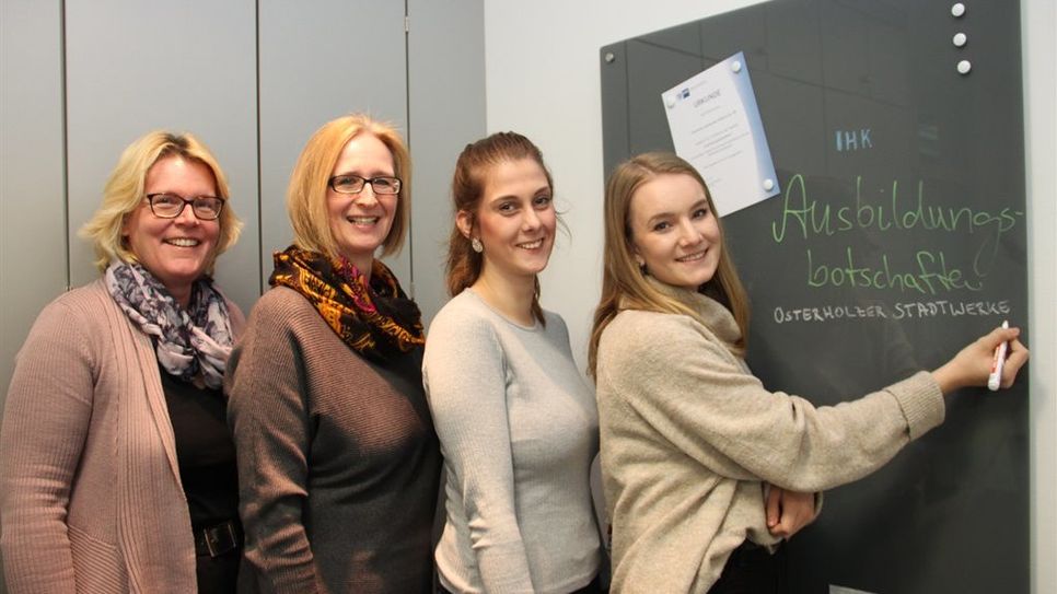 Die Ausbilderin des regionalen Energieversorgers sieht in dem Projekt eine gute Möglichkeit, um die Schüler aus „erster Hand“ über den Weg von der Schule zur Ausbildung zu informieren. Foto: (eb)