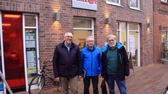 Günther Justen Stahl (v.l.), Wilfried Imbusch und Rolf Hüchting wollen den Bürgerbus in Bremervörde etablieren und suchen noch Fahrer und Unterstützer.  Foto: ls