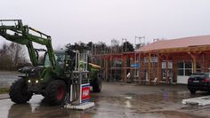 Tanken und bequem per EC-Karte oder bar im Tankshop bezahlen ist ab sofort möglich. Fotos: eb