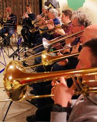 Die Evangelische Kirchengemeinde St. Willehadi bietet im März einen Anfängerkurs, in dem Erwachsene jeden Alters das Trompeten- und Posaunenspiel erlernen können. Foto: lse