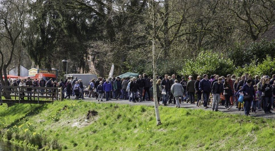 Zum Jubiläum des Blütenfestes werden wieder bis zu 20.000 Besucher erwartet. Foto: eb