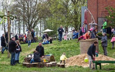 Das Hoffest auf dem Helmken-Hof ist seit zehn Jahren ein beliebtes Ausflugsziel für Besucher. Foto: eb