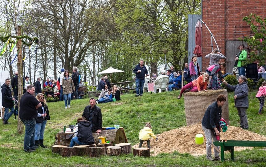 Das Hoffest auf dem Helmken-Hof ist seit zehn Jahren ein beliebtes Ausflugsziel für Besucher.  Foto: eb