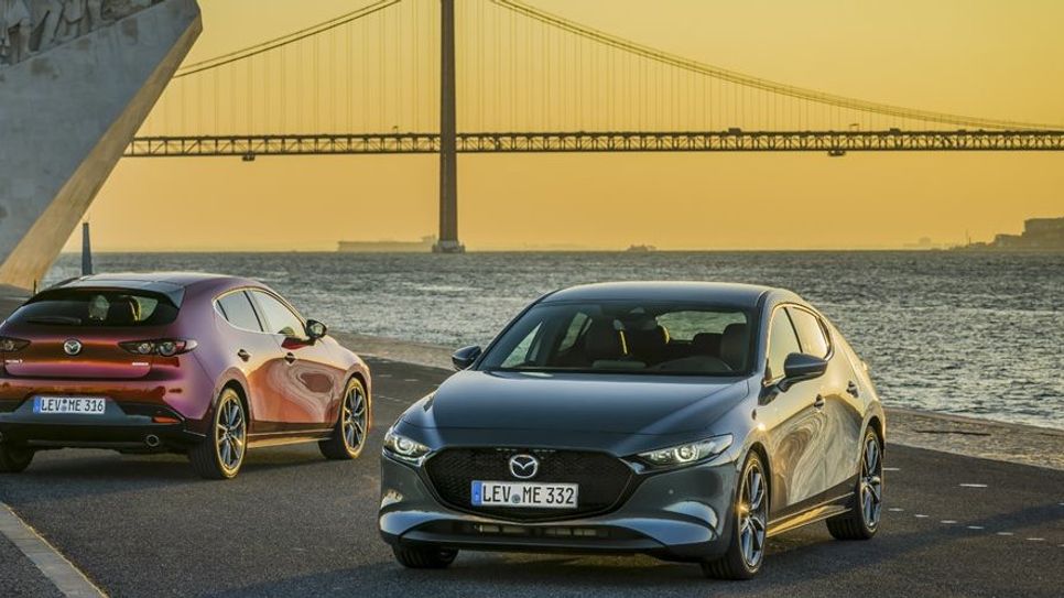 Die Neuauflage des Kompaktmodells leitet eine neue Mazda Ära ein. Der neue Mazda3 besticht mit klaren Linien und vielen Extras.  Fotos: Mirko Stephan/Mazda