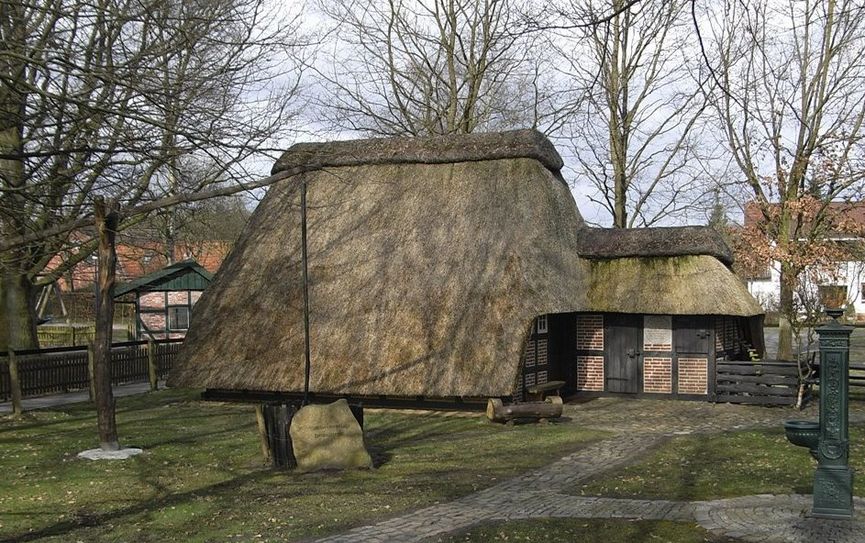 Spannende Geschichten rund ums Moor bei Worpswede gibt es im Heimathaus zu hören.  Foto: eb