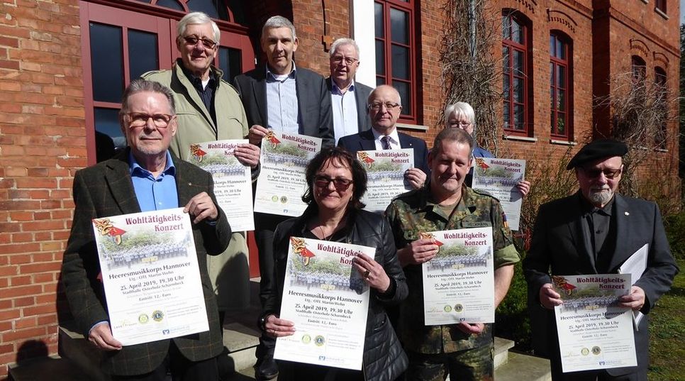 Die Organisatoren des Konzerts versprechen ein unterhaltsames und hochwertiges Programm in der Stadthalle zugunsten sozialer Zwecke.  Foto: hc