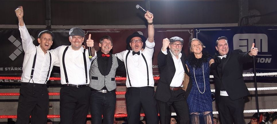 Beste Stimmung bei den Machern des Events „Tatkraft boxt 2.0“ .  Fotos: ls