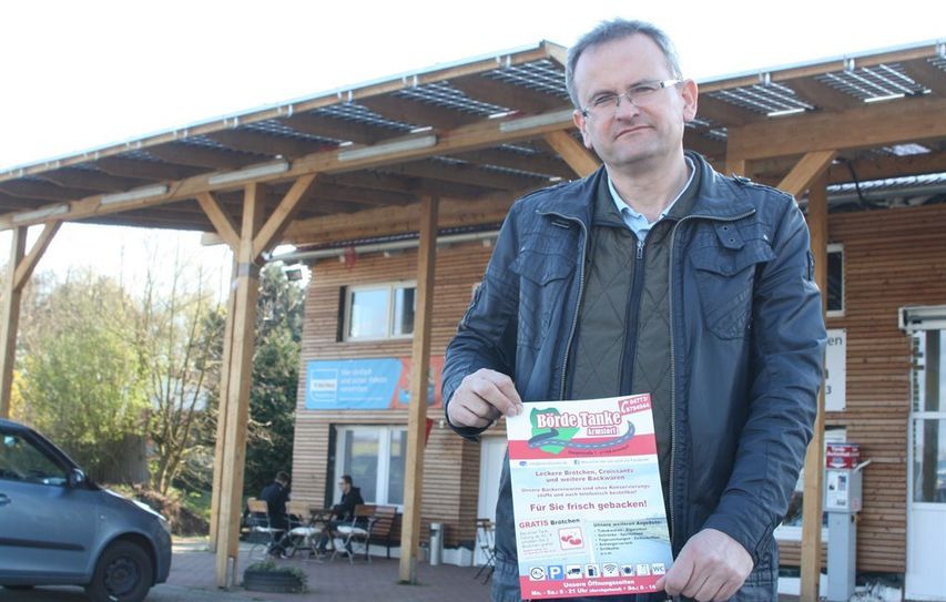 Geschäftsführer Manfred Radtke hofft, dass zahlreiche Gäste am Ostersonntag den Weg nach Armstorf finden.  Foto: sla