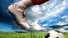 Die Sparkassenfußballschule kommt zum TV Axstedt und gibt Trainingseinheiten mit professionellen Trainern.   Foto: Fotolia/Archiv