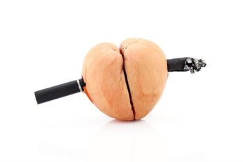 Herzinsuffizienz (Herzschwäche) zählt zu den häufigsten Diagnosen, die zu einer stationären Behandlung führen. Unter den Patienten sind überraschend viele Raucher. Foto: Adobe Stock/Qpicimages