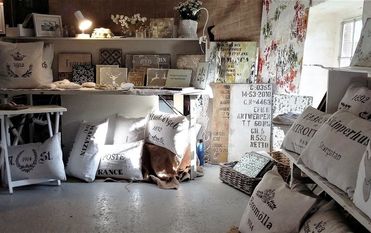 Kunst, Handwerk, Dekoration und Pflanzen gibt es am 12. Mai im Urla-Hus in Ohrel. Foto: eb