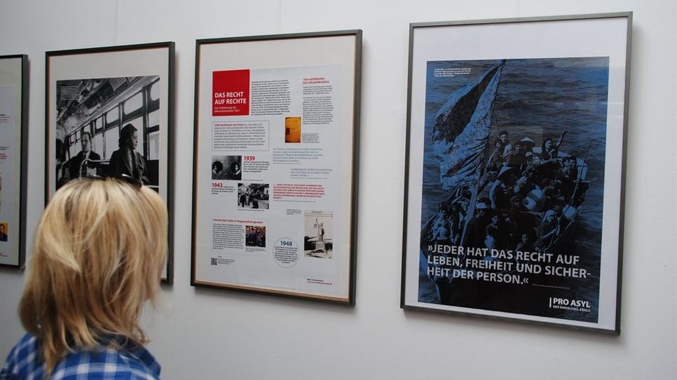 Die Ausstellung „Menschen &amp; Rechte sind unteilbar “ist eröffnet.
 Foto: eb