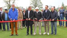 Der Golfplatz in Lilienthal ist ab sofort auch eine 18-Loch-Anlage, die seit der Gründung im Jahr 1998 in zwei Bauabschnitten erfolgte. Offiziell wurde letzte Woche das rote Band durchtrennt. Foto: mr