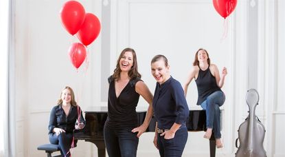 Das Quartett Salut Salon kommt mit seinem Programm „Liebe“ ins Stadeum. Foto: Christina Koerte