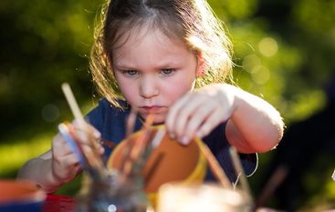 Ersthelferin für die Artenvielfalt. Foto: Bernd Schaller
