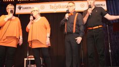 Fröhlich und ein bisschen frivol. Das „Timbre Quartett“ mit Silke Potthast, Marie-Louise Baabe, Ingo Schneider und Stephan Winter (v.l.) riss ihr Publikum zu wahren Begeisterungsstürmen hin.  Foto: im