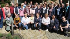 Viele Mitarbeiter und Ehrenamtliche feierten das fünfjährige Bestehen des Hospiz in Bremervörde.
Foto: eb