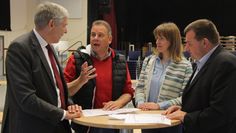 Stecken mitten in den Planungen für den Tag der Luft- und Raumfahrt in der Stadthalle: Torsten Rohde, Andreas Mattfeldt, Marie Jordan (stellv. Bürgermeisterin, CDU) und Matthias Renken.  Foto: jm