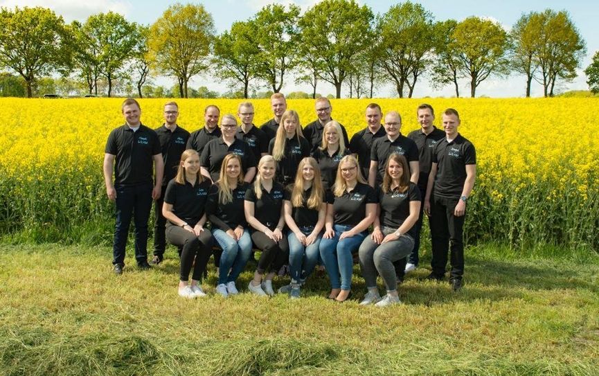 Die Landjugend Kirchwistedt „Kiwis“   freuen sich auf ein gemeinsames Wochende mit viel Tanz, Spannung und Action.  Foto: khe