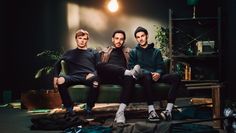 Für das Trio „Faakmarwin“, das ab 21 Uhr die Bühne übernimmt, ist es fast so etwas wie ein Heimspiel. Zwei der drei Mitglieder kommen aus der Kreisstadt. Foto: Max Hartmann