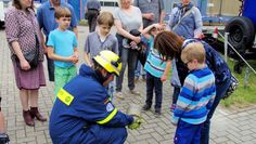 Groß und Klein konnten beim Tag der offenen Tür hautnah erleben, welche technischen Möglichkeiten des THW hat.  Foto: lse