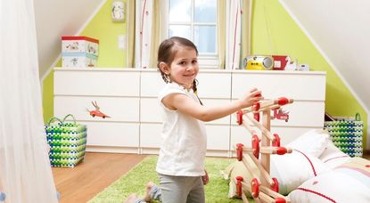 Eine wirksame Dämmung des Dachs trägt ganzjährig zu einem angenehmen Raumklima bei.
Foto: djd/Paul Bauder