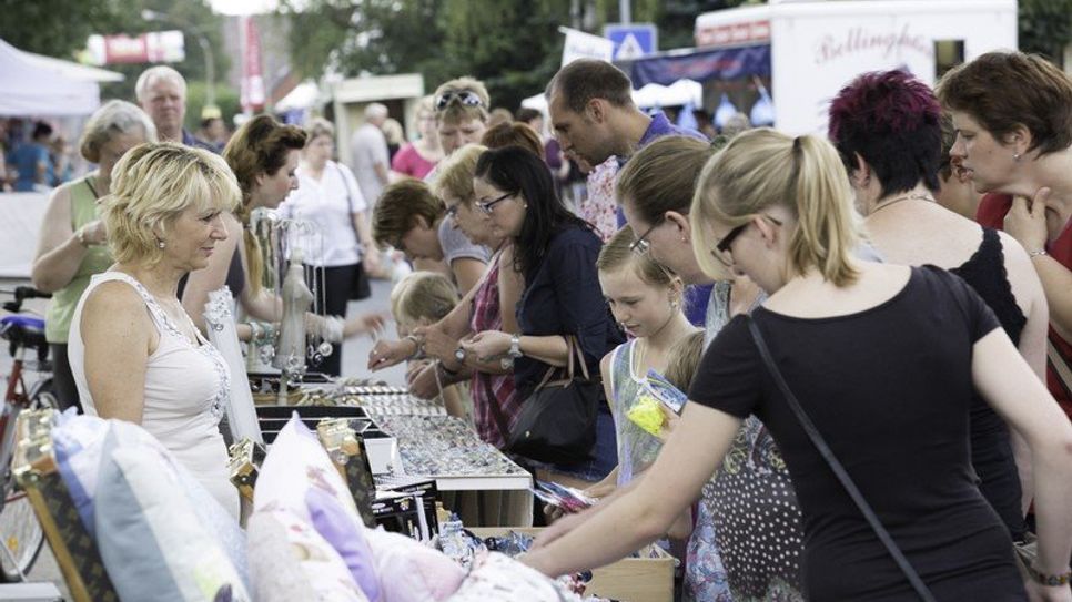 Zum ersten Mal wird es beim Tütensonntag am 4. August auch einen Flohmarkt geben. Dafür können sich Interessierte noch anmelden.