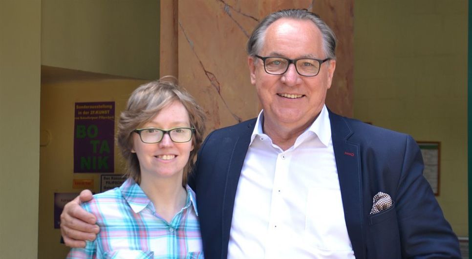 Knut Schakinnis und Svenja Balfanz stellen das Programm für die Spielzeit 2019/2020 im Theater Worpswede im Kunstcentrum Alte Molkerei vor. Foto: ui