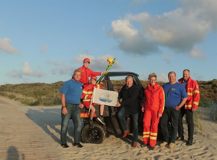 Bernd Althusmann besuchte die DLRG Ortsgruppe Lamstedt auf Spiekeroog.  Foto: uml