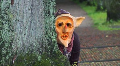 Das Maskentheaterprojekt „Die Herbstzeitlosen“ ist ein inklusives Maskentheaterprojekt für Kinder ab 10 Jahre, Jugendliche und Erwachsene. Fantasie und Kreativität sind gefragt.  Foto: eb